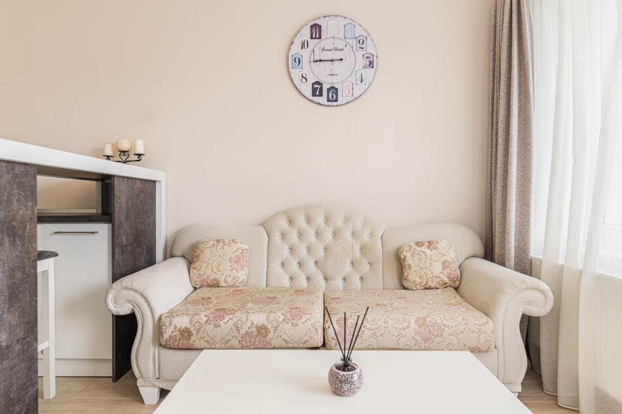 Apartament Belles Roses Brasov Braşov Exterior foto
